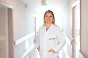 "Gece geç saatte yemek yemek vücudun biyolojik ritmini bozabilir"
