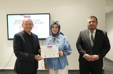 Geleceğin dijital tasarımcıları uluslararası sertifikalarına kavuştu 