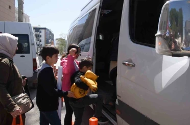 Genç araştırmacılara tarih yolculuğunda belediyeden destek 