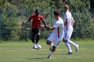 Gençlerbirliği ile Çorum FK golsüz berabere kaldı 