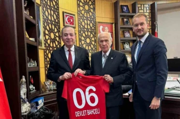Gençlerbirliği’nden MHP Genel Başkanı Bahçeli’ye ziyaret 