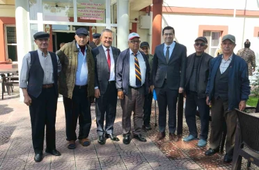 Genel Müdür Sezen, huzurevi sakinlerinin tecrübelerini dinledi 