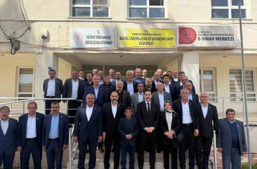 Gercüş’te muhtarlar Kaymakam Uzun ile bir araya geldi 