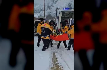 Giresun’da 79 yaşındaki hastanın imdadına arazi tipi ambulans yetişti 