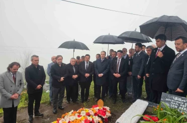 Giresun’da öldürülen genç başkan için Erbakan’dan taziye ziyareti 