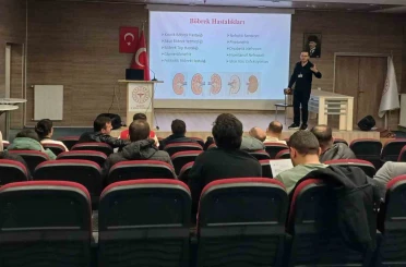 Göç İdaresi personellerine halk sağlığı eğitimi verildi 