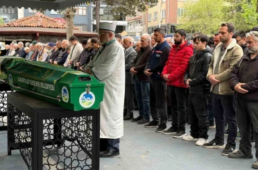 Göğsünden bıçaklanarak hayatını kaybetmişti, son yolculuğuna uğurlandı 