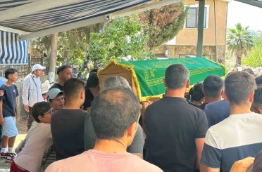 Gökçeada’da motosiklet ile otomobilin karıştığı kazada hayatını kaybeden çocuk toprağa verildi 