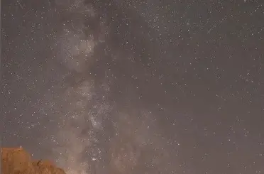 Gökyüzünde Samanyolu, yaylalarda çobanların ışığı
