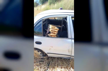 Gönen’de Trafik Kazası, araç yol kenarına savruldu, 5 kişi yaralandı 