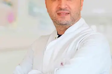 Göz çevresindeki sarkma ve torbalanmalara karşı blefaroplasti çözümü: "Hem estetik hem de görme konforu sağlıyor"
