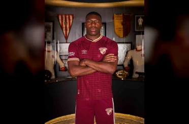 Göztepe, Armstrong’u resmen açıkladı 