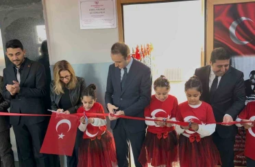 Güçlükonak’ta köy okulunda kütüphane açıldı 
