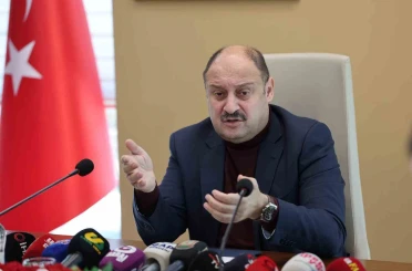 Gülpınar, karla mücadele çalışmalarını değerlendirdi 