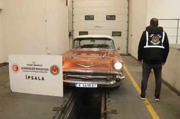 Gümrükler Muhafaza ekipleri 233 kaçak araca el koydu, değeri 280 milyon 533 bin lira 