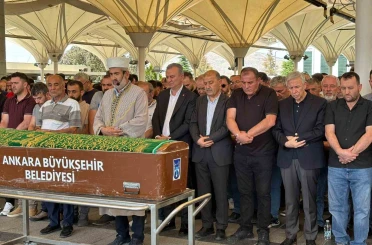 Hafriyat kamyonu kazasında vefat eden işçi son yolculuğuna uğurlandı 