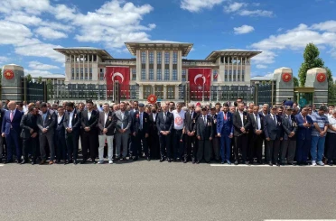 "Hain darbe girişimi unutulmadı, unutturulmayacak" 
