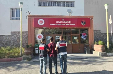 Hakkari’de aranan 4 hükümlü JASAT operasyonuyla yakalandı 