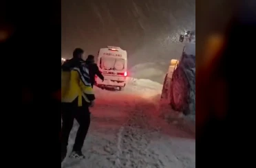 Hakkari’de hasta kurtarma operasyonu 