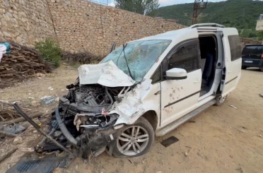 Hakkari’de trafik kazası: 3 yaralı 