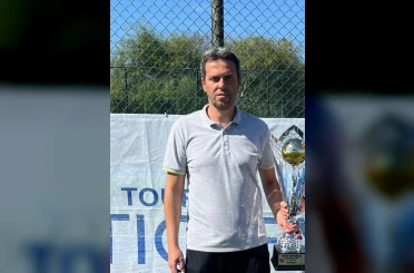 Halı sahada kalp krizi geçiren eski futbolcunun o anları ortaya çıktı 