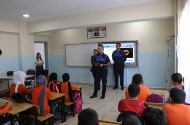 Halileye Belediyesi’nden öğrencilere ‘Bilinçli Tüketici’ semineri 