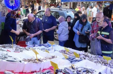 Hamside fiyat yarıya düştü, tezgahlarda yoğun ilgi 
