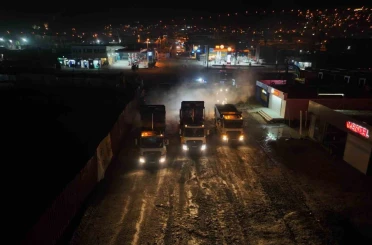 Hatay Büyükşehir Belediyesi ve Antakya Belediyesi’nden asfalt seferberliği 
