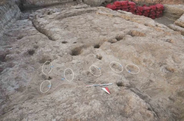 Hatay’da 7 bin 200 yıl öncesine ait 5 insan ayak izi keşfedildi 