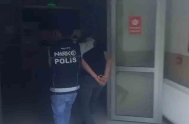 Hatay’da hapis cezası ile aranan 2 şahıs yakalandı 