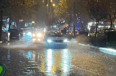 Hatay’da sis ve yağmur 