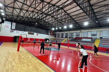 Havran MYO’da spor etkinliğiyle öğrenciler stres attı 