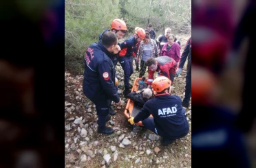 Hayvan otlatırken kayalıklardan düştü 