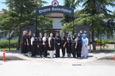 Hem öğreniyor hem eğleniyorlar 