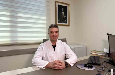 Hemoroidde ’ekran bağımlılığı’ etkisi: "Son zamanlarda 20’li 40’lı yaşlarda oldukça pik yaptı" 