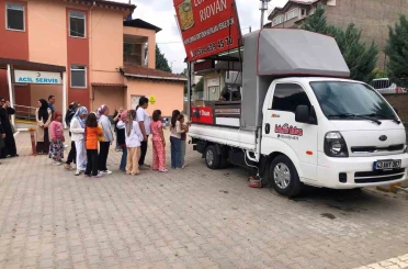 Hisarcık İlçe Hastanesi’nde geleneksel lokma hayrı 