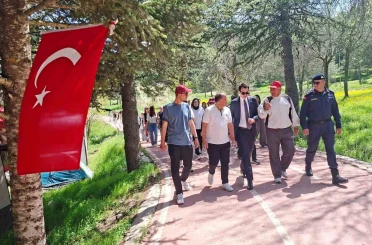 Hisarcık MYO öğrencileri Gölcük Yaylasında doğa yürüyüşüne katıldı 