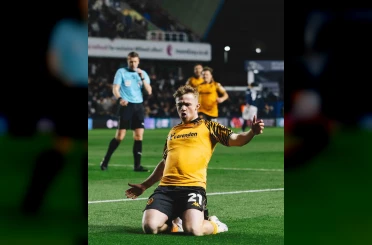 Hull City, play-off finaline yükseldi 