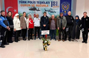 Huzurevi sakinlerinden emniyete anlamlı ziyaret 