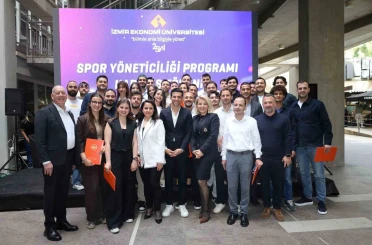 İEÜ Spor Yöneticiliği Programı ilk mezunlarını verdi 
