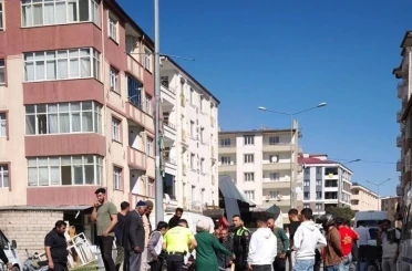 Iğdır’da otomobil motosiklete çarptı: 1 yaralı 