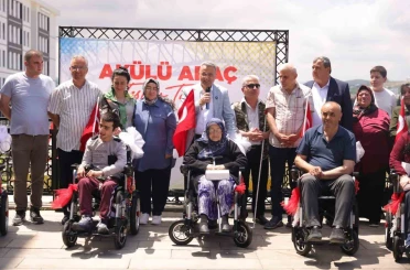 İlkadım’da engelli araçları ihtiyaç sahiplerine ulaştırıldı 