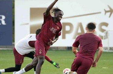 İlkay Gündoğan, Galatasaray ile ilk antrenmanına çıktı 
