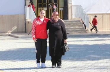 İlkokuldaki yakantop turnuvasından, halterde Avrupa Şampiyonası’na 