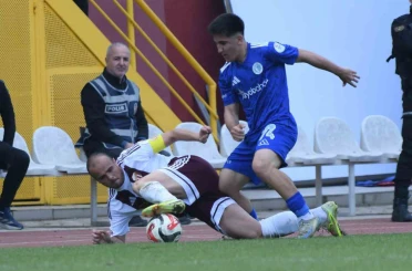 İnegölspor, Beyoğlu Yeni Çarşı ile berabere kaldı 