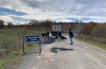 İnönü’de asfalt onarım çalışmaları son sürat devam ediyor 