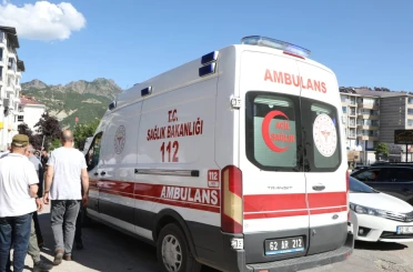 İnşaattan düşen işçi hayatını kaybetti 