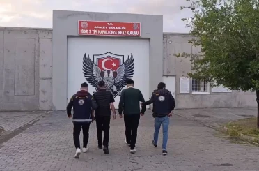 İnsan ticareti suçundan aranan 2 şüpheli, Dilucu Sınır Kapısı’nda yakalandı 