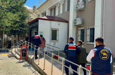 İntihar ettiği söylenen genç kadının cinayete kurban gittiği ortaya çıktı 