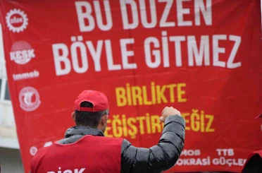 İşçi ve emeğin kenti Kocaeli’de 1 Mayıs halaylarla kutlandı 